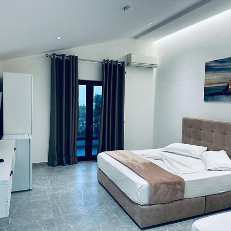 Molla Hotel Restorant Shëngjin Zewnętrze zdjęcie