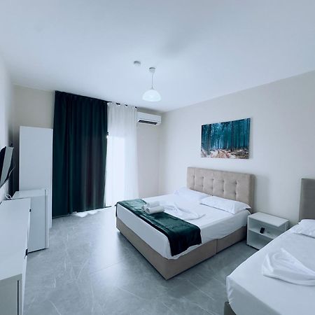 Molla Hotel Restorant Shëngjin Zewnętrze zdjęcie