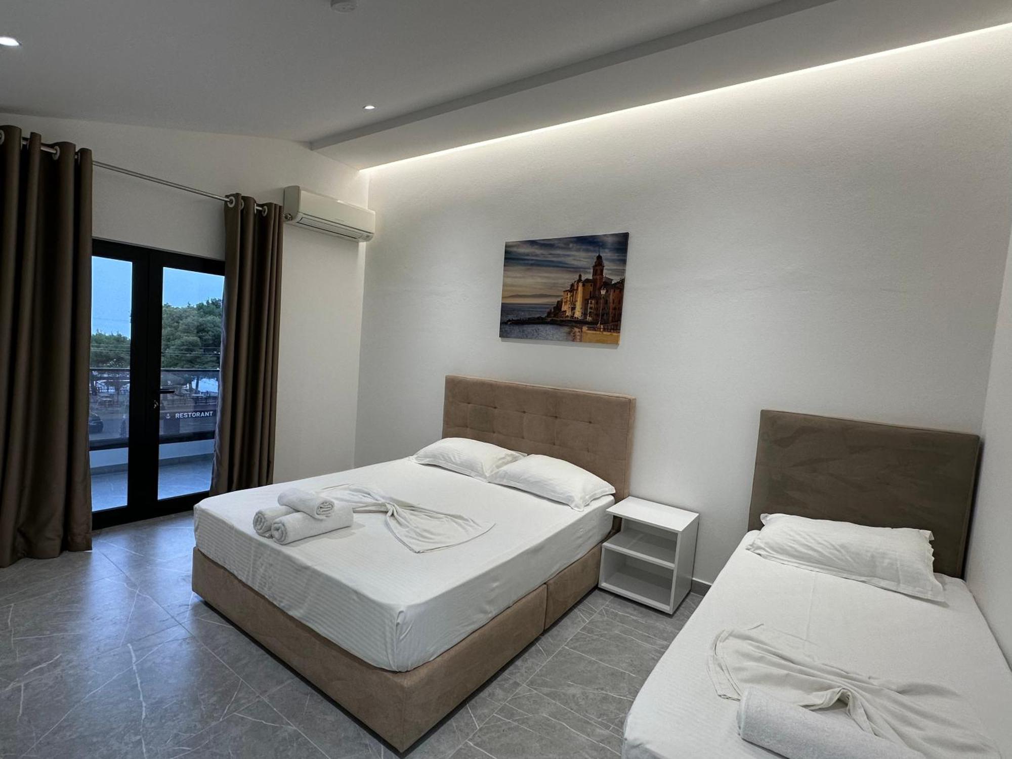 Molla Hotel Restorant Shëngjin Zewnętrze zdjęcie