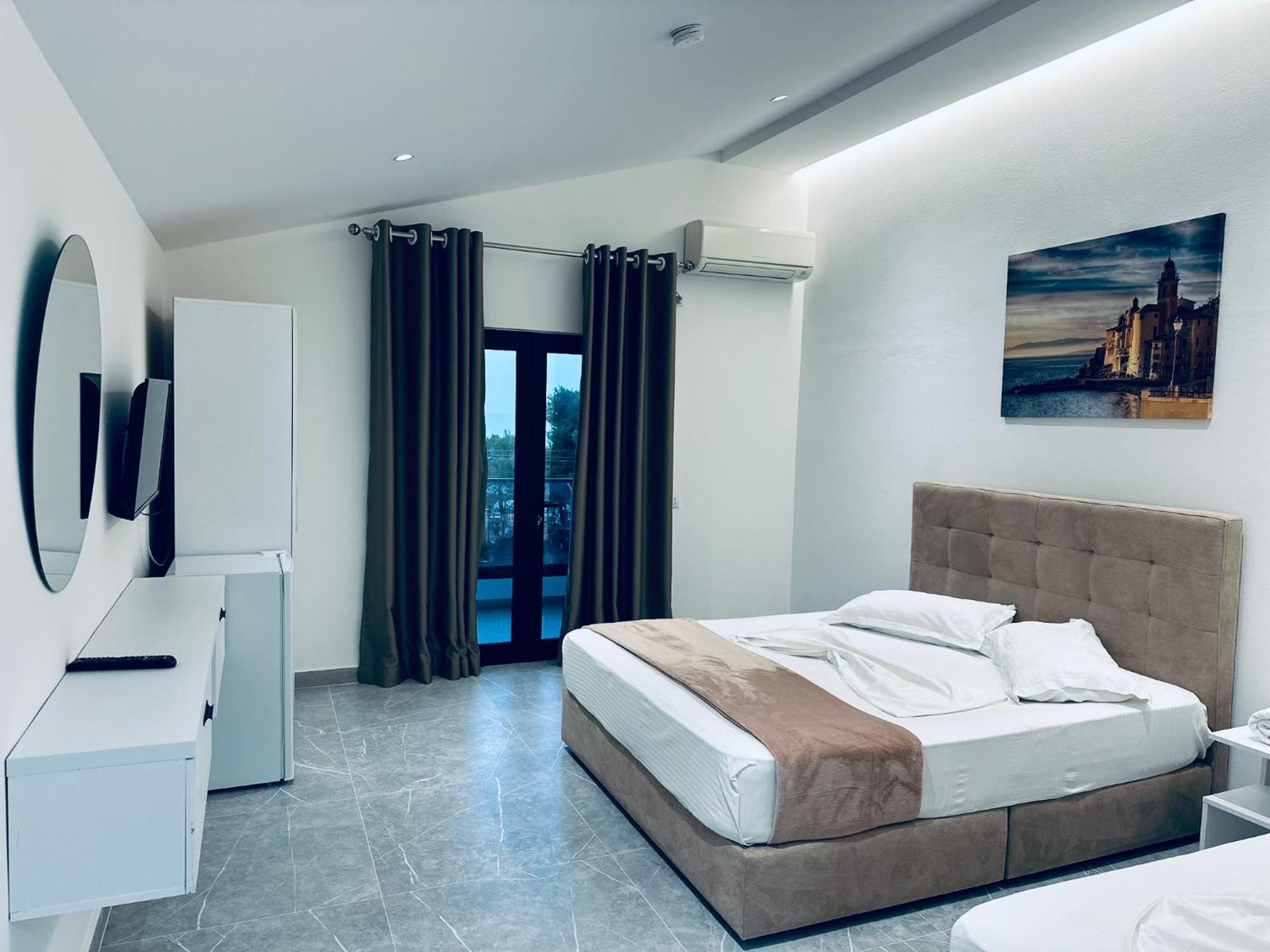 Molla Hotel Restorant Shëngjin Zewnętrze zdjęcie
