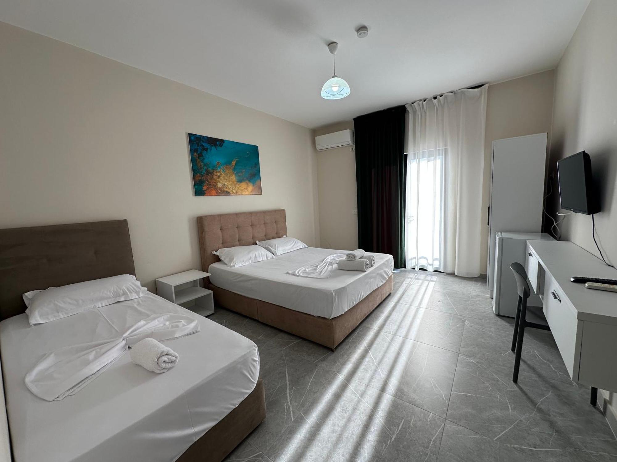Molla Hotel Restorant Shëngjin Zewnętrze zdjęcie