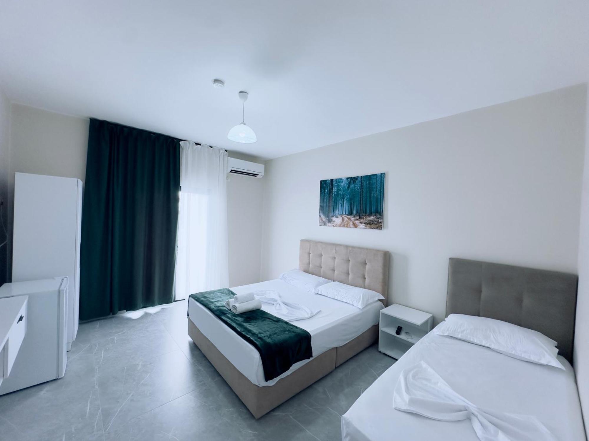 Molla Hotel Restorant Shëngjin Zewnętrze zdjęcie