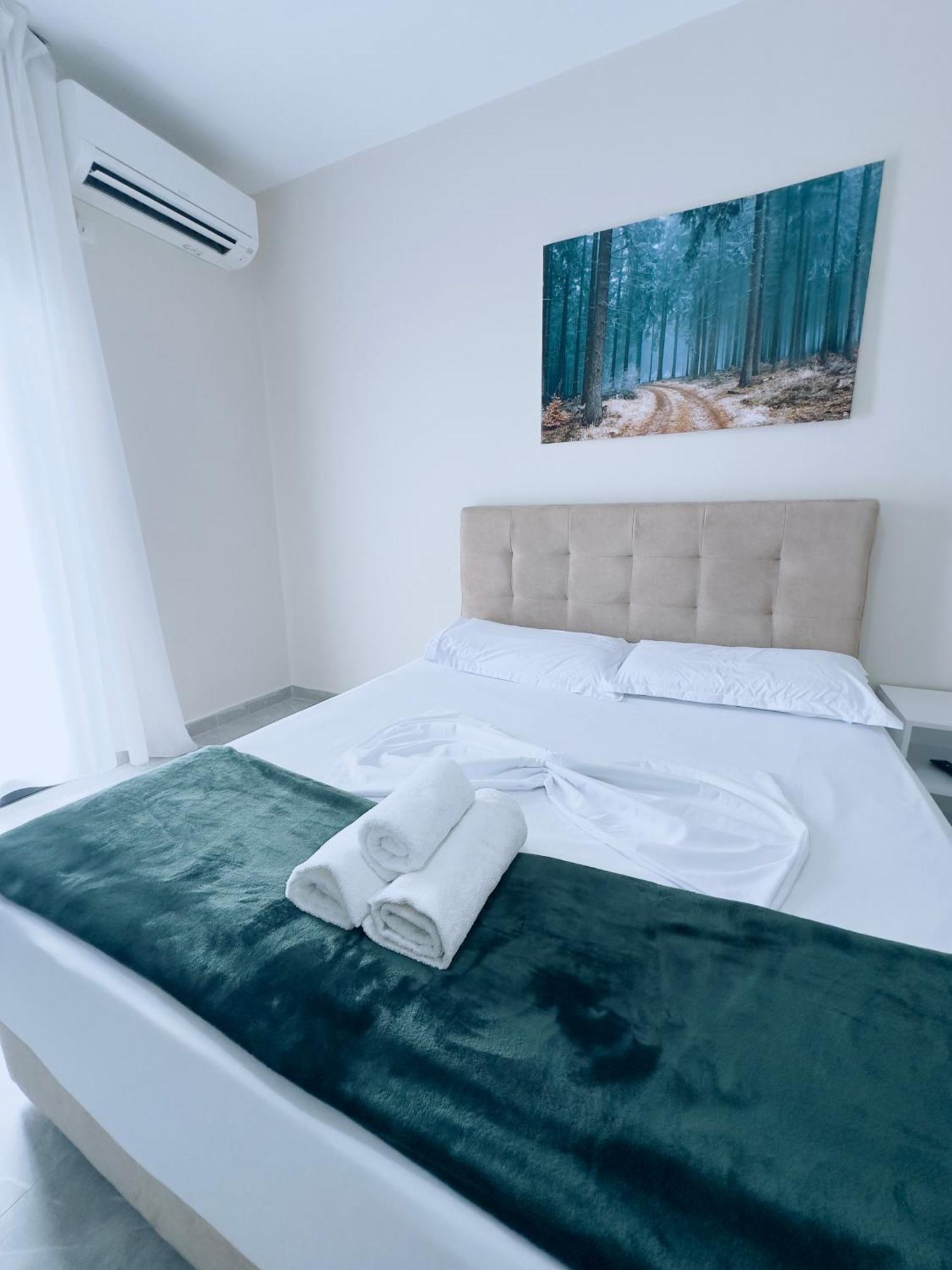 Molla Hotel Restorant Shëngjin Zewnętrze zdjęcie