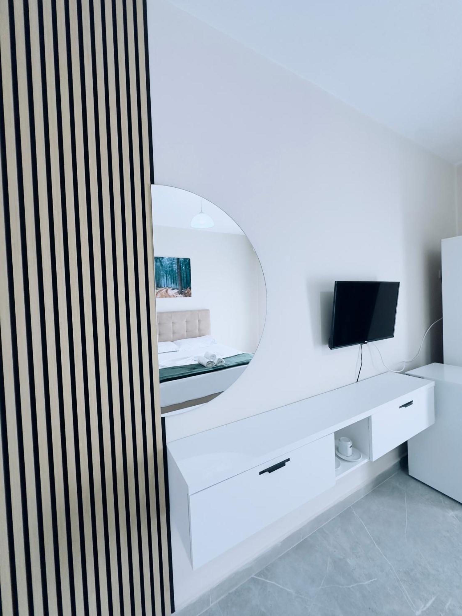 Molla Hotel Restorant Shëngjin Zewnętrze zdjęcie